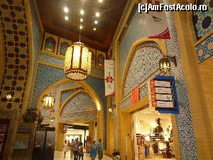 [P23] IBN Batutta Mall » foto by cryss27
 - 
<span class="allrVoted glyphicon glyphicon-heart hidden" id="av408875"></span>
<a class="m-l-10 hidden" id="sv408875" onclick="voting_Foto_DelVot(,408875,3199)" role="button">șterge vot <span class="glyphicon glyphicon-remove"></span></a>
<a id="v9408875" class=" c-red"  onclick="voting_Foto_SetVot(408875)" role="button"><span class="glyphicon glyphicon-heart-empty"></span> <b>LIKE</b> = Votează poza</a> <img class="hidden"  id="f408875W9" src="/imagini/loader.gif" border="0" /><span class="AjErrMes hidden" id="e408875ErM"></span>