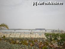 [P29] linia de metrou suspendata a hotelului » foto by fighter
 - 
<span class="allrVoted glyphicon glyphicon-heart hidden" id="av314987"></span>
<a class="m-l-10 hidden" id="sv314987" onclick="voting_Foto_DelVot(,314987,3199)" role="button">șterge vot <span class="glyphicon glyphicon-remove"></span></a>
<a id="v9314987" class=" c-red"  onclick="voting_Foto_SetVot(314987)" role="button"><span class="glyphicon glyphicon-heart-empty"></span> <b>LIKE</b> = Votează poza</a> <img class="hidden"  id="f314987W9" src="/imagini/loader.gif" border="0" /><span class="AjErrMes hidden" id="e314987ErM"></span>