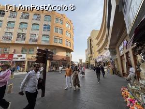 [P25] Deira-piață » foto by AZE
 - 
<span class="allrVoted glyphicon glyphicon-heart hidden" id="av1502805"></span>
<a class="m-l-10 hidden" id="sv1502805" onclick="voting_Foto_DelVot(,1502805,3199)" role="button">șterge vot <span class="glyphicon glyphicon-remove"></span></a>
<a id="v91502805" class=" c-red"  onclick="voting_Foto_SetVot(1502805)" role="button"><span class="glyphicon glyphicon-heart-empty"></span> <b>LIKE</b> = Votează poza</a> <img class="hidden"  id="f1502805W9" src="/imagini/loader.gif" border="0" /><span class="AjErrMes hidden" id="e1502805ErM"></span>