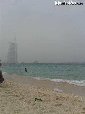 [P03] plaja publica de la burj » foto by iancusabin
 - 
<span class="allrVoted glyphicon glyphicon-heart hidden" id="av599560"></span>
<a class="m-l-10 hidden" id="sv599560" onclick="voting_Foto_DelVot(,599560,3199)" role="button">șterge vot <span class="glyphicon glyphicon-remove"></span></a>
<a id="v9599560" class=" c-red"  onclick="voting_Foto_SetVot(599560)" role="button"><span class="glyphicon glyphicon-heart-empty"></span> <b>LIKE</b> = Votează poza</a> <img class="hidden"  id="f599560W9" src="/imagini/loader.gif" border="0" /><span class="AjErrMes hidden" id="e599560ErM"></span>