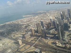 [P07] De sus din Burj Khalifa » foto by iancusabin
 - 
<span class="allrVoted glyphicon glyphicon-heart hidden" id="av599564"></span>
<a class="m-l-10 hidden" id="sv599564" onclick="voting_Foto_DelVot(,599564,3199)" role="button">șterge vot <span class="glyphicon glyphicon-remove"></span></a>
<a id="v9599564" class=" c-red"  onclick="voting_Foto_SetVot(599564)" role="button"><span class="glyphicon glyphicon-heart-empty"></span> <b>LIKE</b> = Votează poza</a> <img class="hidden"  id="f599564W9" src="/imagini/loader.gif" border="0" /><span class="AjErrMes hidden" id="e599564ErM"></span>