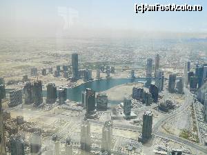 [P13] Vedere din Burj Khalifa » foto by Maria V.
 - 
<span class="allrVoted glyphicon glyphicon-heart hidden" id="av506937"></span>
<a class="m-l-10 hidden" id="sv506937" onclick="voting_Foto_DelVot(,506937,3199)" role="button">șterge vot <span class="glyphicon glyphicon-remove"></span></a>
<a id="v9506937" class=" c-red"  onclick="voting_Foto_SetVot(506937)" role="button"><span class="glyphicon glyphicon-heart-empty"></span> <b>LIKE</b> = Votează poza</a> <img class="hidden"  id="f506937W9" src="/imagini/loader.gif" border="0" /><span class="AjErrMes hidden" id="e506937ErM"></span>