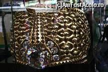 [P06] Cel mai mare inel din lume, expus in Golden Souk » foto by liviadavidescu
 - 
<span class="allrVoted glyphicon glyphicon-heart hidden" id="av323681"></span>
<a class="m-l-10 hidden" id="sv323681" onclick="voting_Foto_DelVot(,323681,3199)" role="button">șterge vot <span class="glyphicon glyphicon-remove"></span></a>
<a id="v9323681" class=" c-red"  onclick="voting_Foto_SetVot(323681)" role="button"><span class="glyphicon glyphicon-heart-empty"></span> <b>LIKE</b> = Votează poza</a> <img class="hidden"  id="f323681W9" src="/imagini/loader.gif" border="0" /><span class="AjErrMes hidden" id="e323681ErM"></span>