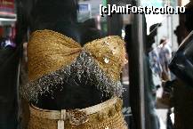 [P07] Haine tesute cu fir de aur...ultima moda in Dubai » foto by liviadavidescu
 - 
<span class="allrVoted glyphicon glyphicon-heart hidden" id="av323682"></span>
<a class="m-l-10 hidden" id="sv323682" onclick="voting_Foto_DelVot(,323682,3199)" role="button">șterge vot <span class="glyphicon glyphicon-remove"></span></a>
<a id="v9323682" class=" c-red"  onclick="voting_Foto_SetVot(323682)" role="button"><span class="glyphicon glyphicon-heart-empty"></span> <b>LIKE</b> = Votează poza</a> <img class="hidden"  id="f323682W9" src="/imagini/loader.gif" border="0" /><span class="AjErrMes hidden" id="e323682ErM"></span>