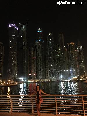 [P14] Dubai marina » foto by CarlaRoxana
 - 
<span class="allrVoted glyphicon glyphicon-heart hidden" id="av660384"></span>
<a class="m-l-10 hidden" id="sv660384" onclick="voting_Foto_DelVot(,660384,3199)" role="button">șterge vot <span class="glyphicon glyphicon-remove"></span></a>
<a id="v9660384" class=" c-red"  onclick="voting_Foto_SetVot(660384)" role="button"><span class="glyphicon glyphicon-heart-empty"></span> <b>LIKE</b> = Votează poza</a> <img class="hidden"  id="f660384W9" src="/imagini/loader.gif" border="0" /><span class="AjErrMes hidden" id="e660384ErM"></span>