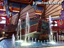 [P01] IBN Battuta Mall- Zona China » foto by Angelinne
 - 
<span class="allrVoted glyphicon glyphicon-heart hidden" id="av331156"></span>
<a class="m-l-10 hidden" id="sv331156" onclick="voting_Foto_DelVot(,331156,3199)" role="button">șterge vot <span class="glyphicon glyphicon-remove"></span></a>
<a id="v9331156" class=" c-red"  onclick="voting_Foto_SetVot(331156)" role="button"><span class="glyphicon glyphicon-heart-empty"></span> <b>LIKE</b> = Votează poza</a> <img class="hidden"  id="f331156W9" src="/imagini/loader.gif" border="0" /><span class="AjErrMes hidden" id="e331156ErM"></span>