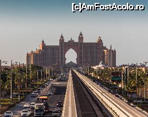 [P16] Atlantis văzut din Monorail » foto by CosminZichil
 - 
<span class="allrVoted glyphicon glyphicon-heart hidden" id="av700245"></span>
<a class="m-l-10 hidden" id="sv700245" onclick="voting_Foto_DelVot(,700245,3199)" role="button">șterge vot <span class="glyphicon glyphicon-remove"></span></a>
<a id="v9700245" class=" c-red"  onclick="voting_Foto_SetVot(700245)" role="button"><span class="glyphicon glyphicon-heart-empty"></span> <b>LIKE</b> = Votează poza</a> <img class="hidden"  id="f700245W9" src="/imagini/loader.gif" border="0" /><span class="AjErrMes hidden" id="e700245ErM"></span>