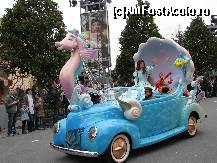 [P24] Parada automobilelor de epoca in Disney Studios » foto by chris_ciu
 - 
<span class="allrVoted glyphicon glyphicon-heart hidden" id="av416704"></span>
<a class="m-l-10 hidden" id="sv416704" onclick="voting_Foto_DelVot(,416704,3203)" role="button">șterge vot <span class="glyphicon glyphicon-remove"></span></a>
<a id="v9416704" class=" c-red"  onclick="voting_Foto_SetVot(416704)" role="button"><span class="glyphicon glyphicon-heart-empty"></span> <b>LIKE</b> = Votează poza</a> <img class="hidden"  id="f416704W9" src="/imagini/loader.gif" border="0" /><span class="AjErrMes hidden" id="e416704ErM"></span>