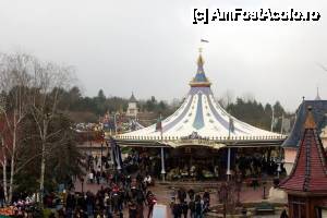 [P11] Imagine de pe balconul castelului » foto by cdiana
 - 
<span class="allrVoted glyphicon glyphicon-heart hidden" id="av433054"></span>
<a class="m-l-10 hidden" id="sv433054" onclick="voting_Foto_DelVot(,433054,3203)" role="button">șterge vot <span class="glyphicon glyphicon-remove"></span></a>
<a id="v9433054" class=" c-red"  onclick="voting_Foto_SetVot(433054)" role="button"><span class="glyphicon glyphicon-heart-empty"></span> <b>LIKE</b> = Votează poza</a> <img class="hidden"  id="f433054W9" src="/imagini/loader.gif" border="0" /><span class="AjErrMes hidden" id="e433054ErM"></span>