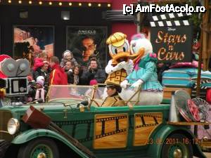 [P16] Aspecte de la paradele si spectacolele organizate in parc » foto by cdiana
 - 
<span class="allrVoted glyphicon glyphicon-heart hidden" id="av433062"></span>
<a class="m-l-10 hidden" id="sv433062" onclick="voting_Foto_DelVot(,433062,3203)" role="button">șterge vot <span class="glyphicon glyphicon-remove"></span></a>
<a id="v9433062" class=" c-red"  onclick="voting_Foto_SetVot(433062)" role="button"><span class="glyphicon glyphicon-heart-empty"></span> <b>LIKE</b> = Votează poza</a> <img class="hidden"  id="f433062W9" src="/imagini/loader.gif" border="0" /><span class="AjErrMes hidden" id="e433062ErM"></span>