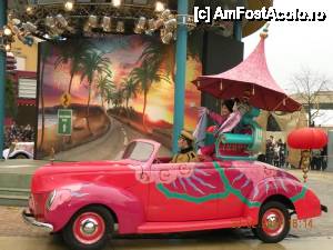 [P22] Aspecte de la paradele si spectacolele organizate in parc » foto by cdiana
 - 
<span class="allrVoted glyphicon glyphicon-heart hidden" id="av433071"></span>
<a class="m-l-10 hidden" id="sv433071" onclick="voting_Foto_DelVot(,433071,3203)" role="button">șterge vot <span class="glyphicon glyphicon-remove"></span></a>
<a id="v9433071" class=" c-red"  onclick="voting_Foto_SetVot(433071)" role="button"><span class="glyphicon glyphicon-heart-empty"></span> <b>LIKE</b> = Votează poza</a> <img class="hidden"  id="f433071W9" src="/imagini/loader.gif" border="0" /><span class="AjErrMes hidden" id="e433071ErM"></span>