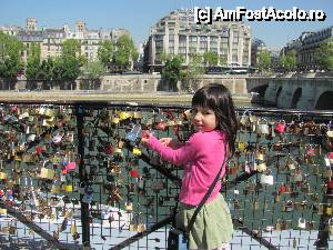 [P03] Ponts <s>des Arts</s> Neuf » foto by Dan-Ioan
 - 
<span class="allrVoted glyphicon glyphicon-heart hidden" id="av510743"></span>
<a class="m-l-10 hidden" id="sv510743" onclick="voting_Foto_DelVot(,510743,3203)" role="button">șterge vot <span class="glyphicon glyphicon-remove"></span></a>
<a id="v9510743" class=" c-red"  onclick="voting_Foto_SetVot(510743)" role="button"><span class="glyphicon glyphicon-heart-empty"></span> <b>LIKE</b> = Votează poza</a> <img class="hidden"  id="f510743W9" src="/imagini/loader.gif" border="0" /><span class="AjErrMes hidden" id="e510743ErM"></span>