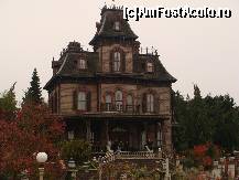 [P04] Cred ca era Phantom Manor o casa a groazei minunata » foto by titigeolgau
 - 
<span class="allrVoted glyphicon glyphicon-heart hidden" id="av390325"></span>
<a class="m-l-10 hidden" id="sv390325" onclick="voting_Foto_DelVot(,390325,3203)" role="button">șterge vot <span class="glyphicon glyphicon-remove"></span></a>
<a id="v9390325" class=" c-red"  onclick="voting_Foto_SetVot(390325)" role="button"><span class="glyphicon glyphicon-heart-empty"></span> <b>LIKE</b> = Votează poza</a> <img class="hidden"  id="f390325W9" src="/imagini/loader.gif" border="0" /><span class="AjErrMes hidden" id="e390325ErM"></span>