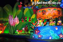 [P05] It's a small world! » foto by carmencarmy
 - 
<span class="allrVoted glyphicon glyphicon-heart hidden" id="av83297"></span>
<a class="m-l-10 hidden" id="sv83297" onclick="voting_Foto_DelVot(,83297,3203)" role="button">șterge vot <span class="glyphicon glyphicon-remove"></span></a>
<a id="v983297" class=" c-red"  onclick="voting_Foto_SetVot(83297)" role="button"><span class="glyphicon glyphicon-heart-empty"></span> <b>LIKE</b> = Votează poza</a> <img class="hidden"  id="f83297W9" src="/imagini/loader.gif" border="0" /><span class="AjErrMes hidden" id="e83297ErM"></span>