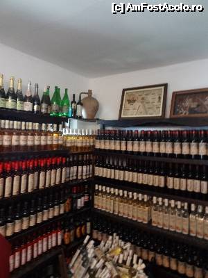[P17] La degustare de vin » foto by Marian Preda
 - 
<span class="allrVoted glyphicon glyphicon-heart hidden" id="av636937"></span>
<a class="m-l-10 hidden" id="sv636937" onclick="voting_Foto_DelVot(,636937,3210)" role="button">șterge vot <span class="glyphicon glyphicon-remove"></span></a>
<a id="v9636937" class=" c-red"  onclick="voting_Foto_SetVot(636937)" role="button"><span class="glyphicon glyphicon-heart-empty"></span> <b>LIKE</b> = Votează poza</a> <img class="hidden"  id="f636937W9" src="/imagini/loader.gif" border="0" /><span class="AjErrMes hidden" id="e636937ErM"></span>