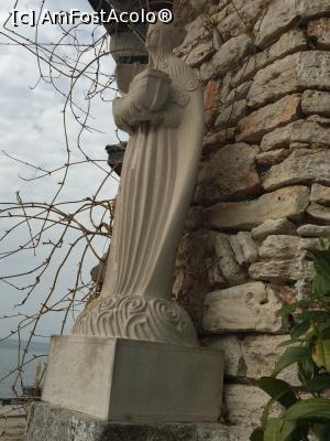 [P02] statuie a Fecioarei Maria – steaua calauzitoare a marilor si protectoarea drumurilor marine » foto by Dan&Ema
 - 
<span class="allrVoted glyphicon glyphicon-heart hidden" id="av858851"></span>
<a class="m-l-10 hidden" id="sv858851" onclick="voting_Foto_DelVot(,858851,3210)" role="button">șterge vot <span class="glyphicon glyphicon-remove"></span></a>
<a id="v9858851" class=" c-red"  onclick="voting_Foto_SetVot(858851)" role="button"><span class="glyphicon glyphicon-heart-empty"></span> <b>LIKE</b> = Votează poza</a> <img class="hidden"  id="f858851W9" src="/imagini/loader.gif" border="0" /><span class="AjErrMes hidden" id="e858851ErM"></span>