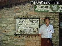[P19] Chelner care ne invita la o cafea in restaurant 'Coroana' » foto by corinne
 - 
<span class="allrVoted glyphicon glyphicon-heart hidden" id="av79237"></span>
<a class="m-l-10 hidden" id="sv79237" onclick="voting_Foto_DelVot(,79237,3210)" role="button">șterge vot <span class="glyphicon glyphicon-remove"></span></a>
<a id="v979237" class=" c-red"  onclick="voting_Foto_SetVot(79237)" role="button"><span class="glyphicon glyphicon-heart-empty"></span> <b>LIKE</b> = Votează poza</a> <img class="hidden"  id="f79237W9" src="/imagini/loader.gif" border="0" /><span class="AjErrMes hidden" id="e79237ErM"></span>