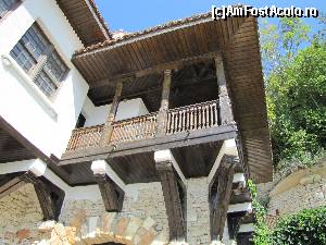 [P05] Balconul » foto by elviramvio
 - 
<span class="allrVoted glyphicon glyphicon-heart hidden" id="av642563"></span>
<a class="m-l-10 hidden" id="sv642563" onclick="voting_Foto_DelVot(,642563,3210)" role="button">șterge vot <span class="glyphicon glyphicon-remove"></span></a>
<a id="v9642563" class=" c-red"  onclick="voting_Foto_SetVot(642563)" role="button"><span class="glyphicon glyphicon-heart-empty"></span> <b>LIKE</b> = Votează poza</a> <img class="hidden"  id="f642563W9" src="/imagini/loader.gif" border="0" /><span class="AjErrMes hidden" id="e642563ErM"></span>