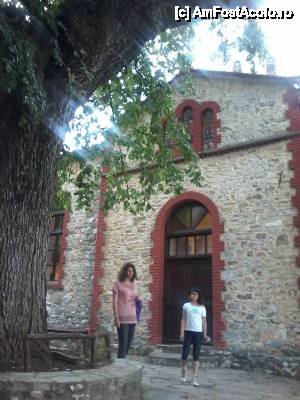 [P21] P. Panteelimonas - langa biserica » foto by dannaa
 - 
<span class="allrVoted glyphicon glyphicon-heart hidden" id="av564590"></span>
<a class="m-l-10 hidden" id="sv564590" onclick="voting_Foto_DelVot(,564590,3215)" role="button">șterge vot <span class="glyphicon glyphicon-remove"></span></a>
<a id="v9564590" class=" c-red"  onclick="voting_Foto_SetVot(564590)" role="button"><span class="glyphicon glyphicon-heart-empty"></span> <b>LIKE</b> = Votează poza</a> <img class="hidden"  id="f564590W9" src="/imagini/loader.gif" border="0" /><span class="AjErrMes hidden" id="e564590ErM"></span>