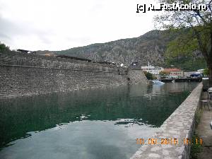 [P09] zidul cetatii si raul de aparare » foto by zlatna
 - 
<span class="allrVoted glyphicon glyphicon-heart hidden" id="av684338"></span>
<a class="m-l-10 hidden" id="sv684338" onclick="voting_Foto_DelVot(,684338,3229)" role="button">șterge vot <span class="glyphicon glyphicon-remove"></span></a>
<a id="v9684338" class=" c-red"  onclick="voting_Foto_SetVot(684338)" role="button"><span class="glyphicon glyphicon-heart-empty"></span> <b>LIKE</b> = Votează poza</a> <img class="hidden"  id="f684338W9" src="/imagini/loader.gif" border="0" /><span class="AjErrMes hidden" id="e684338ErM"></span>