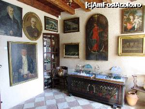 [P14] De prin muzeul bisericii » foto by crismis
 - 
<span class="allrVoted glyphicon glyphicon-heart hidden" id="av702774"></span>
<a class="m-l-10 hidden" id="sv702774" onclick="voting_Foto_DelVot(,702774,3229)" role="button">șterge vot <span class="glyphicon glyphicon-remove"></span></a>
<a id="v9702774" class=" c-red"  onclick="voting_Foto_SetVot(702774)" role="button"><span class="glyphicon glyphicon-heart-empty"></span> <b>LIKE</b> = Votează poza</a> <img class="hidden"  id="f702774W9" src="/imagini/loader.gif" border="0" /><span class="AjErrMes hidden" id="e702774ErM"></span>