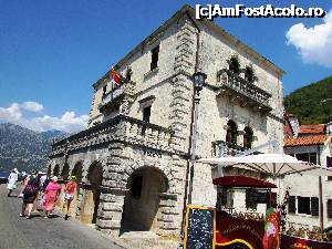 [P24] Muzeul Oraşului Perast » foto by crismis
 - 
<span class="allrVoted glyphicon glyphicon-heart hidden" id="av702787"></span>
<a class="m-l-10 hidden" id="sv702787" onclick="voting_Foto_DelVot(,702787,3229)" role="button">șterge vot <span class="glyphicon glyphicon-remove"></span></a>
<a id="v9702787" class=" c-red"  onclick="voting_Foto_SetVot(702787)" role="button"><span class="glyphicon glyphicon-heart-empty"></span> <b>LIKE</b> = Votează poza</a> <img class="hidden"  id="f702787W9" src="/imagini/loader.gif" border="0" /><span class="AjErrMes hidden" id="e702787ErM"></span>