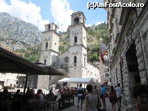 [P41] Catedrala Sf. Trifon » foto by crismis
 - 
<span class="allrVoted glyphicon glyphicon-heart hidden" id="av702817"></span>
<a class="m-l-10 hidden" id="sv702817" onclick="voting_Foto_DelVot(,702817,3229)" role="button">șterge vot <span class="glyphicon glyphicon-remove"></span></a>
<a id="v9702817" class=" c-red"  onclick="voting_Foto_SetVot(702817)" role="button"><span class="glyphicon glyphicon-heart-empty"></span> <b>LIKE</b> = Votează poza</a> <img class="hidden"  id="f702817W9" src="/imagini/loader.gif" border="0" /><span class="AjErrMes hidden" id="e702817ErM"></span>