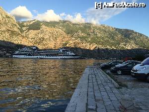 [P29] Vas de croaziera acostat in portul din Kotor vazut de la Muo » foto by Aurici
 - 
<span class="allrVoted glyphicon glyphicon-heart hidden" id="av685011"></span>
<a class="m-l-10 hidden" id="sv685011" onclick="voting_Foto_DelVot(,685011,3229)" role="button">șterge vot <span class="glyphicon glyphicon-remove"></span></a>
<a id="v9685011" class=" c-red"  onclick="voting_Foto_SetVot(685011)" role="button"><span class="glyphicon glyphicon-heart-empty"></span> <b>LIKE</b> = Votează poza</a> <img class="hidden"  id="f685011W9" src="/imagini/loader.gif" border="0" /><span class="AjErrMes hidden" id="e685011ErM"></span>