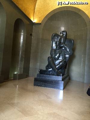 [P08] Mausoleul lui NJegos » foto by Aurici
 - 
<span class="allrVoted glyphicon glyphicon-heart hidden" id="av684990"></span>
<a class="m-l-10 hidden" id="sv684990" onclick="voting_Foto_DelVot(,684990,3229)" role="button">șterge vot <span class="glyphicon glyphicon-remove"></span></a>
<a id="v9684990" class=" c-red"  onclick="voting_Foto_SetVot(684990)" role="button"><span class="glyphicon glyphicon-heart-empty"></span> <b>LIKE</b> = Votează poza</a> <img class="hidden"  id="f684990W9" src="/imagini/loader.gif" border="0" /><span class="AjErrMes hidden" id="e684990ErM"></span>