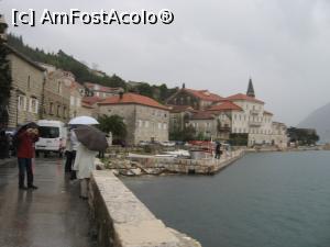 [P11] În 2012- cheiul Perast pe ploaie » foto by Michi
 - 
<span class="allrVoted glyphicon glyphicon-heart hidden" id="av794489"></span>
<a class="m-l-10 hidden" id="sv794489" onclick="voting_Foto_DelVot(,794489,3229)" role="button">șterge vot <span class="glyphicon glyphicon-remove"></span></a>
<a id="v9794489" class=" c-red"  onclick="voting_Foto_SetVot(794489)" role="button"><span class="glyphicon glyphicon-heart-empty"></span> <b>LIKE</b> = Votează poza</a> <img class="hidden"  id="f794489W9" src="/imagini/loader.gif" border="0" /><span class="AjErrMes hidden" id="e794489ErM"></span>