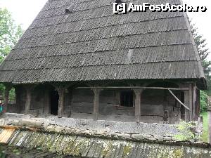 [P18] casa din muzeul satului - Sighet » foto by bobyrodin
 - 
<span class="allrVoted glyphicon glyphicon-heart hidden" id="av634089"></span>
<a class="m-l-10 hidden" id="sv634089" onclick="voting_Foto_DelVot(,634089,3234)" role="button">șterge vot <span class="glyphicon glyphicon-remove"></span></a>
<a id="v9634089" class=" c-red"  onclick="voting_Foto_SetVot(634089)" role="button"><span class="glyphicon glyphicon-heart-empty"></span> <b>LIKE</b> = Votează poza</a> <img class="hidden"  id="f634089W9" src="/imagini/loader.gif" border="0" /><span class="AjErrMes hidden" id="e634089ErM"></span>