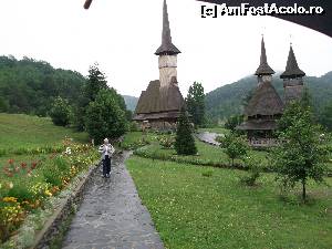 [P08] Biserica din curtea Manastirii Barsana » foto by bobyrodin
 - 
<span class="allrVoted glyphicon glyphicon-heart hidden" id="av634046"></span>
<a class="m-l-10 hidden" id="sv634046" onclick="voting_Foto_DelVot(,634046,3234)" role="button">șterge vot <span class="glyphicon glyphicon-remove"></span></a>
<a id="v9634046" class=" c-red"  onclick="voting_Foto_SetVot(634046)" role="button"><span class="glyphicon glyphicon-heart-empty"></span> <b>LIKE</b> = Votează poza</a> <img class="hidden"  id="f634046W9" src="/imagini/loader.gif" border="0" /><span class="AjErrMes hidden" id="e634046ErM"></span>