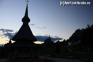 [P35] Mânăstirea Bârsana... lumina deja scăzuse foarte mult iar absența trepiedului începea să se simtă.  » foto by le_maitre
 - 
<span class="allrVoted glyphicon glyphicon-heart hidden" id="av507061"></span>
<a class="m-l-10 hidden" id="sv507061" onclick="voting_Foto_DelVot(,507061,3234)" role="button">șterge vot <span class="glyphicon glyphicon-remove"></span></a>
<a id="v9507061" class=" c-red"  onclick="voting_Foto_SetVot(507061)" role="button"><span class="glyphicon glyphicon-heart-empty"></span> <b>LIKE</b> = Votează poza</a> <img class="hidden"  id="f507061W9" src="/imagini/loader.gif" border="0" /><span class="AjErrMes hidden" id="e507061ErM"></span>