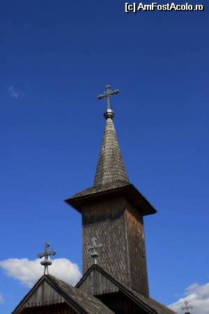 [P51] Turla Bisericii Mânăstirii Dragomirești » foto by le_maitre
 - 
<span class="allrVoted glyphicon glyphicon-heart hidden" id="av507600"></span>
<a class="m-l-10 hidden" id="sv507600" onclick="voting_Foto_DelVot(,507600,3234)" role="button">șterge vot <span class="glyphicon glyphicon-remove"></span></a>
<a id="v9507600" class=" c-red"  onclick="voting_Foto_SetVot(507600)" role="button"><span class="glyphicon glyphicon-heart-empty"></span> <b>LIKE</b> = Votează poza</a> <img class="hidden"  id="f507600W9" src="/imagini/loader.gif" border="0" /><span class="AjErrMes hidden" id="e507600ErM"></span>