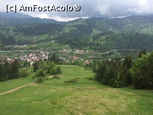 [P40] Borșa - vedere din telescaun » foto by ANILU
 - 
<span class="allrVoted glyphicon glyphicon-heart hidden" id="av1073988"></span>
<a class="m-l-10 hidden" id="sv1073988" onclick="voting_Foto_DelVot(,1073988,3234)" role="button">șterge vot <span class="glyphicon glyphicon-remove"></span></a>
<a id="v91073988" class=" c-red"  onclick="voting_Foto_SetVot(1073988)" role="button"><span class="glyphicon glyphicon-heart-empty"></span> <b>LIKE</b> = Votează poza</a> <img class="hidden"  id="f1073988W9" src="/imagini/loader.gif" border="0" /><span class="AjErrMes hidden" id="e1073988ErM"></span>