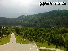 [P09] vedere din balcon, spre fata hotelului » foto by Chloe
 - 
<span class="allrVoted glyphicon glyphicon-heart hidden" id="av237539"></span>
<a class="m-l-10 hidden" id="sv237539" onclick="voting_Foto_DelVot(,237539,3241)" role="button">șterge vot <span class="glyphicon glyphicon-remove"></span></a>
<a id="v9237539" class=" c-red"  onclick="voting_Foto_SetVot(237539)" role="button"><span class="glyphicon glyphicon-heart-empty"></span> <b>LIKE</b> = Votează poza</a> <img class="hidden"  id="f237539W9" src="/imagini/loader.gif" border="0" /><span class="AjErrMes hidden" id="e237539ErM"></span>