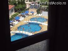 [P02] Piscina era mereu plina, sezlonguri destule » foto by NJC
 - 
<span class="allrVoted glyphicon glyphicon-heart hidden" id="av102213"></span>
<a class="m-l-10 hidden" id="sv102213" onclick="voting_Foto_DelVot(,102213,3250)" role="button">șterge vot <span class="glyphicon glyphicon-remove"></span></a>
<a id="v9102213" class=" c-red"  onclick="voting_Foto_SetVot(102213)" role="button"><span class="glyphicon glyphicon-heart-empty"></span> <b>LIKE</b> = Votează poza</a> <img class="hidden"  id="f102213W9" src="/imagini/loader.gif" border="0" /><span class="AjErrMes hidden" id="e102213ErM"></span>