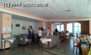 [P15] restaurantul frumos amenajat ,,mincare buna calda... fructe, dulciuri...  » foto by mary-criss
 - 
<span class="allrVoted glyphicon glyphicon-heart hidden" id="av790120"></span>
<a class="m-l-10 hidden" id="sv790120" onclick="voting_Foto_DelVot(,790120,3250)" role="button">șterge vot <span class="glyphicon glyphicon-remove"></span></a>
<a id="v9790120" class=" c-red"  onclick="voting_Foto_SetVot(790120)" role="button"><span class="glyphicon glyphicon-heart-empty"></span> <b>LIKE</b> = Votează poza</a> <img class="hidden"  id="f790120W9" src="/imagini/loader.gif" border="0" /><span class="AjErrMes hidden" id="e790120ErM"></span>