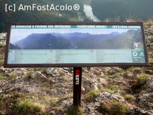 [P23] Acesta este panoul cu informaţii despre ceea ce vedem de jur-împrejur » foto by Claudiu U.
 - 
<span class="allrVoted glyphicon glyphicon-heart hidden" id="av706946"></span>
<a class="m-l-10 hidden" id="sv706946" onclick="voting_Foto_DelVot(,706946,3314)" role="button">șterge vot <span class="glyphicon glyphicon-remove"></span></a>
<a id="v9706946" class=" c-red"  onclick="voting_Foto_SetVot(706946)" role="button"><span class="glyphicon glyphicon-heart-empty"></span> <b>LIKE</b> = Votează poza</a> <img class="hidden"  id="f706946W9" src="/imagini/loader.gif" border="0" /><span class="AjErrMes hidden" id="e706946ErM"></span>