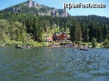 [P23] Lacul Rosu - dinspre lac spre debarcader » foto by Lumis66
 - 
<span class="allrVoted glyphicon glyphicon-heart hidden" id="av248689"></span>
<a class="m-l-10 hidden" id="sv248689" onclick="voting_Foto_DelVot(,248689,3314)" role="button">șterge vot <span class="glyphicon glyphicon-remove"></span></a>
<a id="v9248689" class=" c-red"  onclick="voting_Foto_SetVot(248689)" role="button"><span class="glyphicon glyphicon-heart-empty"></span> <b>LIKE</b> = Votează poza</a> <img class="hidden"  id="f248689W9" src="/imagini/loader.gif" border="0" /><span class="AjErrMes hidden" id="e248689ErM"></span>