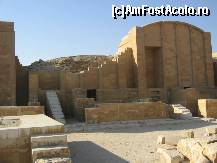 [P10] Templu si alte constructii din cadrul complexului de la Saqqara » foto by nicoletass
 - 
<span class="allrVoted glyphicon glyphicon-heart hidden" id="av222241"></span>
<a class="m-l-10 hidden" id="sv222241" onclick="voting_Foto_DelVot(,222241,3319)" role="button">șterge vot <span class="glyphicon glyphicon-remove"></span></a>
<a id="v9222241" class=" c-red"  onclick="voting_Foto_SetVot(222241)" role="button"><span class="glyphicon glyphicon-heart-empty"></span> <b>LIKE</b> = Votează poza</a> <img class="hidden"  id="f222241W9" src="/imagini/loader.gif" border="0" /><span class="AjErrMes hidden" id="e222241ErM"></span>