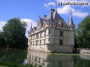 P04 [AUG-2012] Valea Loarei - Azay-le-Rideau - dulce armonie și eleganță în mijlocul apelor liniștite ale râului Indre. 