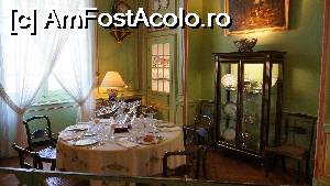 [P25] Sala de Mese a familiei. Serviciul de masa “Toamna la Cheverny” a fost special creat pentru proprietarii castelului.  » foto by ania
 - 
<span class="allrVoted glyphicon glyphicon-heart hidden" id="av711028"></span>
<a class="m-l-10 hidden" id="sv711028" onclick="voting_Foto_DelVot(,711028,3364)" role="button">șterge vot <span class="glyphicon glyphicon-remove"></span></a>
<a id="v9711028" class=" c-red"  onclick="voting_Foto_SetVot(711028)" role="button"><span class="glyphicon glyphicon-heart-empty"></span> <b>LIKE</b> = Votează poza</a> <img class="hidden"  id="f711028W9" src="/imagini/loader.gif" border="0" /><span class="AjErrMes hidden" id="e711028ErM"></span>