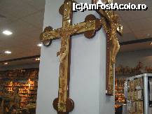 [P02] bethleem, crucifix sculptat in lemn de maslin » foto by ioana2266
 - 
<span class="allrVoted glyphicon glyphicon-heart hidden" id="av192341"></span>
<a class="m-l-10 hidden" id="sv192341" onclick="voting_Foto_DelVot(,192341,3380)" role="button">șterge vot <span class="glyphicon glyphicon-remove"></span></a>
<a id="v9192341" class=" c-red"  onclick="voting_Foto_SetVot(192341)" role="button"><span class="glyphicon glyphicon-heart-empty"></span> <b>LIKE</b> = Votează poza</a> <img class="hidden"  id="f192341W9" src="/imagini/loader.gif" border="0" /><span class="AjErrMes hidden" id="e192341ErM"></span>