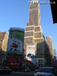 [P01] Madison Garden, vis-a-vis de hotelul Pennsylvania » foto by Michi
 - 
<span class="allrVoted glyphicon glyphicon-heart hidden" id="av83405"></span>
<a class="m-l-10 hidden" id="sv83405" onclick="voting_Foto_DelVot(,83405,3385)" role="button">șterge vot <span class="glyphicon glyphicon-remove"></span></a>
<a id="v983405" class=" c-red"  onclick="voting_Foto_SetVot(83405)" role="button"><span class="glyphicon glyphicon-heart-empty"></span> <b>LIKE</b> = Votează poza</a> <img class="hidden"  id="f83405W9" src="/imagini/loader.gif" border="0" /><span class="AjErrMes hidden" id="e83405ErM"></span>
