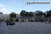 [P12] Grand Casemates Square. Vă puteţi imagina că altădată, aici se ridica un eşafod? » foto by Costi
 - 
<span class="allrVoted glyphicon glyphicon-heart hidden" id="av198073"></span>
<a class="m-l-10 hidden" id="sv198073" onclick="voting_Foto_DelVot(,198073,3397)" role="button">șterge vot <span class="glyphicon glyphicon-remove"></span></a>
<a id="v9198073" class=" c-red"  onclick="voting_Foto_SetVot(198073)" role="button"><span class="glyphicon glyphicon-heart-empty"></span> <b>LIKE</b> = Votează poza</a> <img class="hidden"  id="f198073W9" src="/imagini/loader.gif" border="0" /><span class="AjErrMes hidden" id="e198073ErM"></span>