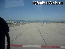 [P08] SE TRAVERSEAZA CU AUTOCARUL PISTA DE PE AEROPORTUL DIN GIBRALTAR » foto by bogdan 75
 - 
<span class="allrVoted glyphicon glyphicon-heart hidden" id="av64837"></span>
<a class="m-l-10 hidden" id="sv64837" onclick="voting_Foto_DelVot(,64837,3397)" role="button">șterge vot <span class="glyphicon glyphicon-remove"></span></a>
<a id="v964837" class=" c-red"  onclick="voting_Foto_SetVot(64837)" role="button"><span class="glyphicon glyphicon-heart-empty"></span> <b>LIKE</b> = Votează poza</a> <img class="hidden"  id="f64837W9" src="/imagini/loader.gif" border="0" /><span class="AjErrMes hidden" id="e64837ErM"></span>