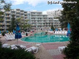 [P12] Hotel Laguna Garden » foto by amalia80
 - 
<span class="allrVoted glyphicon glyphicon-heart hidden" id="av656652"></span>
<a class="m-l-10 hidden" id="sv656652" onclick="voting_Foto_DelVot(,656652,3407)" role="button">șterge vot <span class="glyphicon glyphicon-remove"></span></a>
<a id="v9656652" class=" c-red"  onclick="voting_Foto_SetVot(656652)" role="button"><span class="glyphicon glyphicon-heart-empty"></span> <b>LIKE</b> = Votează poza</a> <img class="hidden"  id="f656652W9" src="/imagini/loader.gif" border="0" /><span class="AjErrMes hidden" id="e656652ErM"></span>