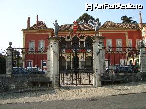 [P03] Exterior Palatul de Fronteira -e inchis la 10 » foto by mireille
 - 
<span class="allrVoted glyphicon glyphicon-heart hidden" id="av486821"></span>
<a class="m-l-10 hidden" id="sv486821" onclick="voting_Foto_DelVot(,486821,3414)" role="button">șterge vot <span class="glyphicon glyphicon-remove"></span></a>
<a id="v9486821" class=" c-red"  onclick="voting_Foto_SetVot(486821)" role="button"><span class="glyphicon glyphicon-heart-empty"></span> <b>LIKE</b> = Votează poza</a> <img class="hidden"  id="f486821W9" src="/imagini/loader.gif" border="0" /><span class="AjErrMes hidden" id="e486821ErM"></span>