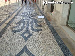 [P03] Rua Augusta -calcand cu sfiala pe trotuarele portugheze » foto by mireille
 - 
<span class="allrVoted glyphicon glyphicon-heart hidden" id="av496706"></span>
<a class="m-l-10 hidden" id="sv496706" onclick="voting_Foto_DelVot(,496706,3414)" role="button">șterge vot <span class="glyphicon glyphicon-remove"></span></a>
<a id="v9496706" class=" c-red"  onclick="voting_Foto_SetVot(496706)" role="button"><span class="glyphicon glyphicon-heart-empty"></span> <b>LIKE</b> = Votează poza</a> <img class="hidden"  id="f496706W9" src="/imagini/loader.gif" border="0" /><span class="AjErrMes hidden" id="e496706ErM"></span>